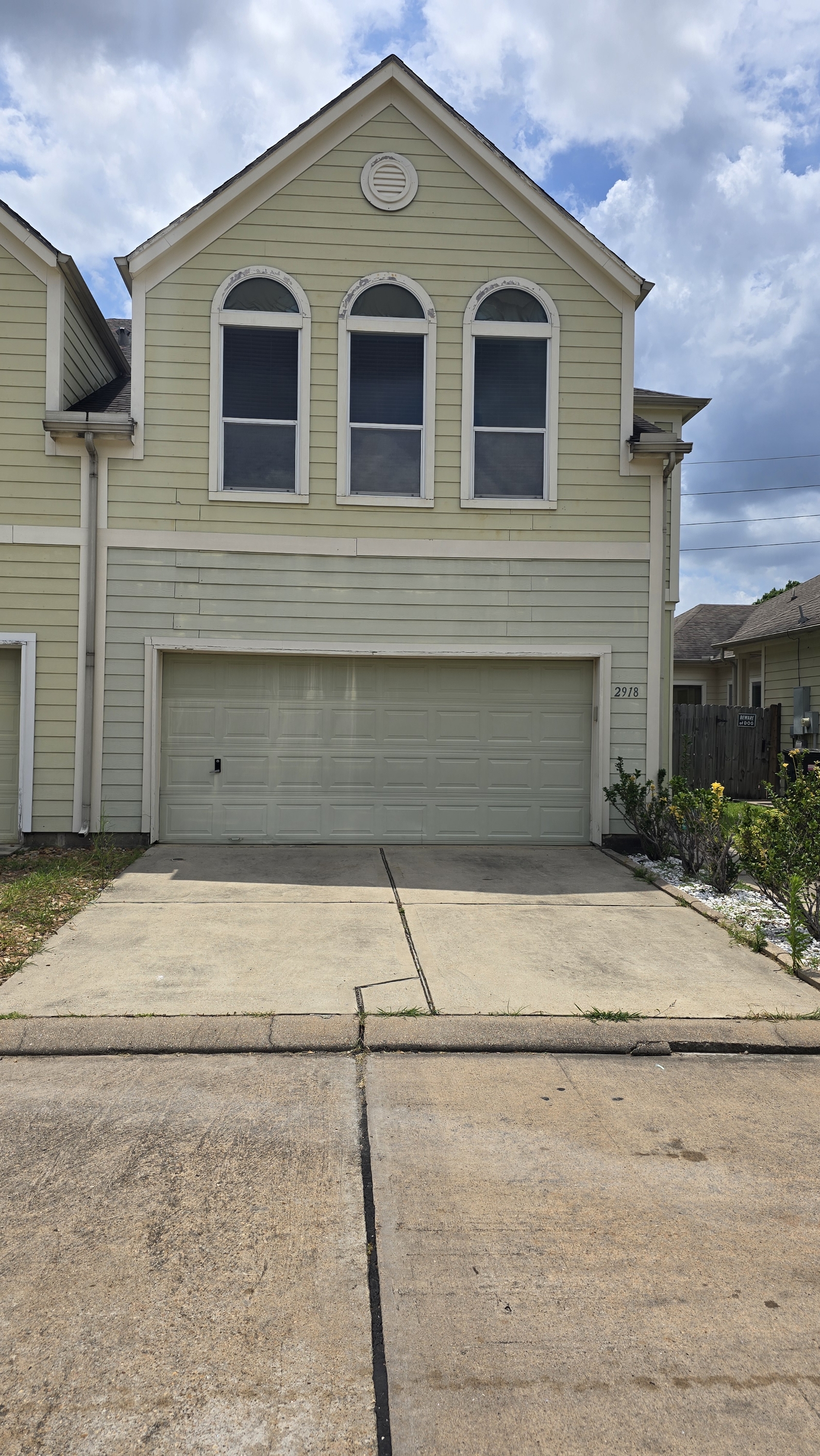 2918 Hebert Trail Drive - 1